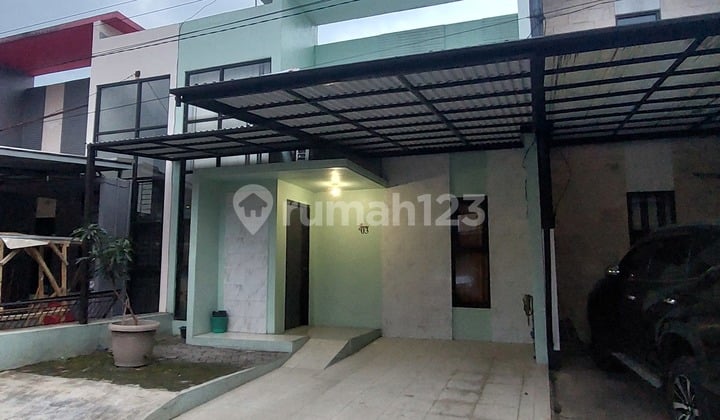 Rumah Cantik Terawat Siap Huni di Jatinangor