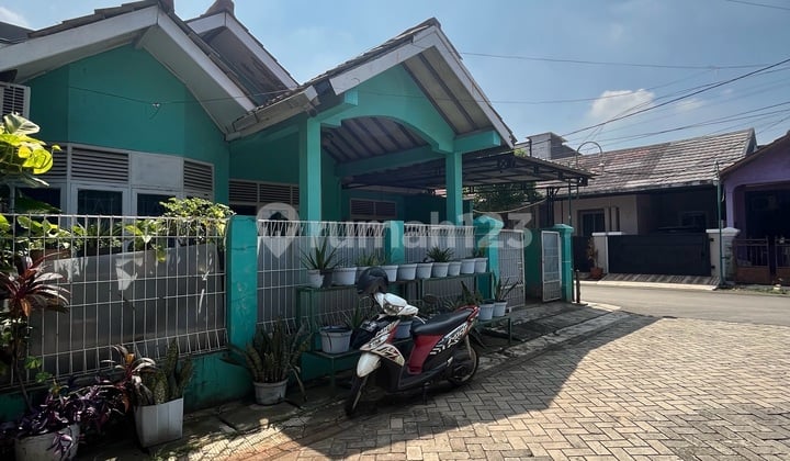 Dijual Rumah Sudut Harga Ngikut