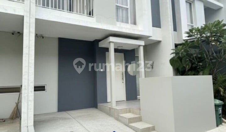 Rumah Full Furnished Siap Huni Lokasi Super Strategis Dekat ke MRT Lebak Bulus