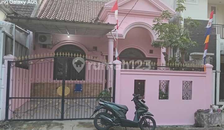 Rumah Cantik Siap Huni di Jalan Utama Nusa Loka BSD