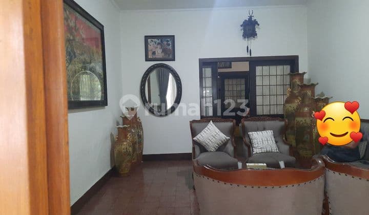 Rumah Kost 25Kamar SHM Dekat Gor Siliwangi Bandung