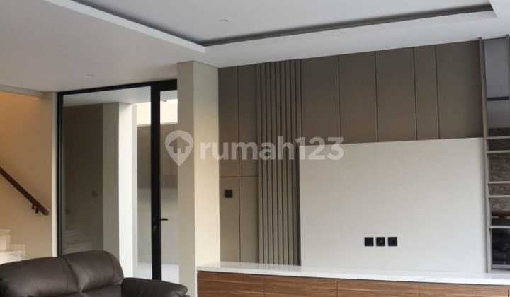 Rumah Setiabudhi Regency Sangat Bagus Siap Huni Bandung