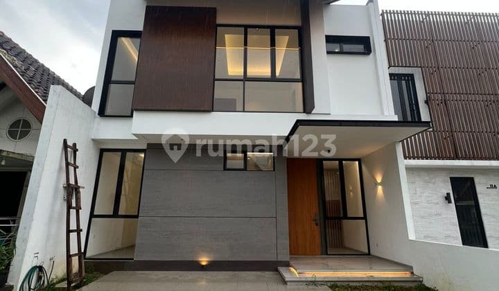 Rumah Alam Sutera Flamboyan, 8X16, 2 Lantai, Bagus & Siap Huni