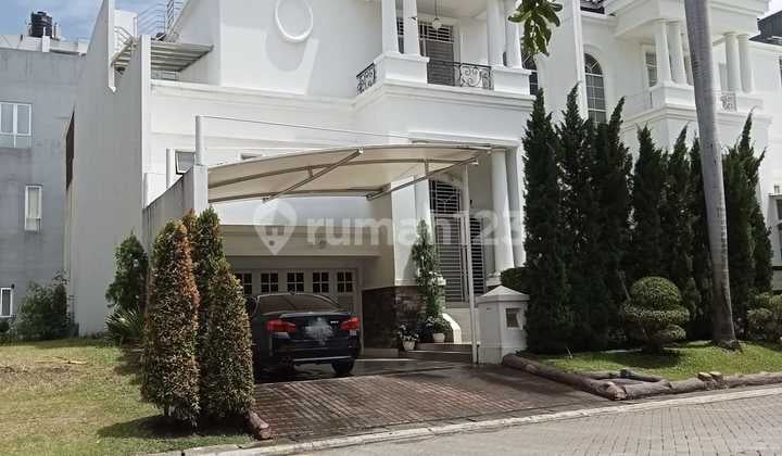 Rumah Mewah Pik, 12X25, 2.5 Lantai, 7 Kamar Tidur