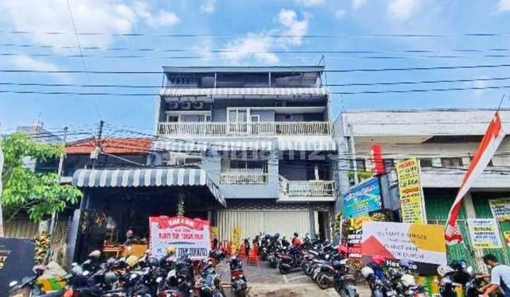 Ruko Gandeng 3, Cocok untuk Usaha, 4 Lantai, 12X36, Masih Beroperasi