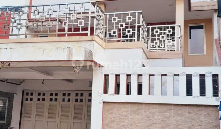 Rumah Golf Lake Residence Cengkareng, 10x20, 4 Lantai, Bisa KPR