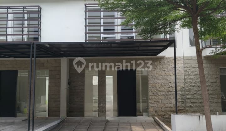 Rumah Cantik 2 Lantai Modern Siap Huni
