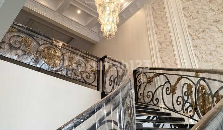 Nice House with SHM at Busway Stop Mampang Prapatan, Jl. Mampang Prapatan Raya, Mampang Prapatan, Mampang Prapatan, South Jakarta City, DKI Jakarta, Indonesia, 12790, Mampang