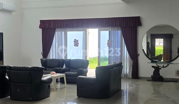 Luxury House in Menteng, Central Jakarta, Good House with HGB