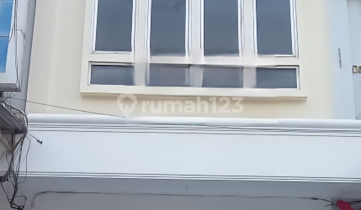 For Sale For Rent 4½ Story Shop House Ready to Occupy Strategic Kramat Jaya Tugu Koja North Jakarta
