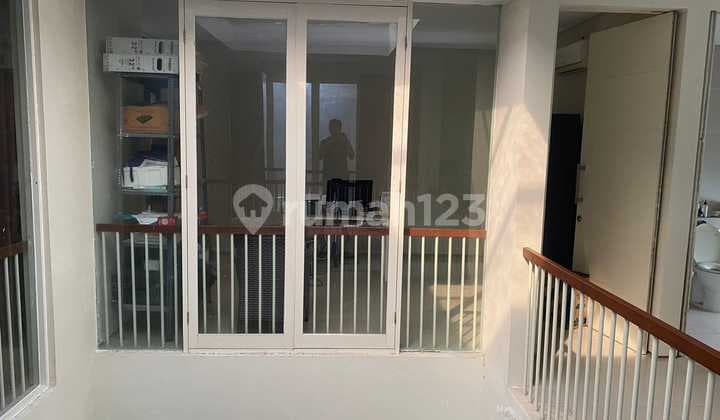 Turun Rp400 Juta Siap Huni 4 Kamar Tidur Grandeastwood Citraland Surabaya