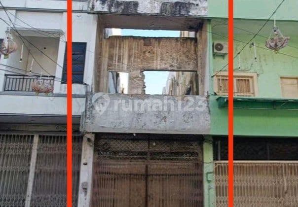 Investment Land on Gang Warung Street, Semarang