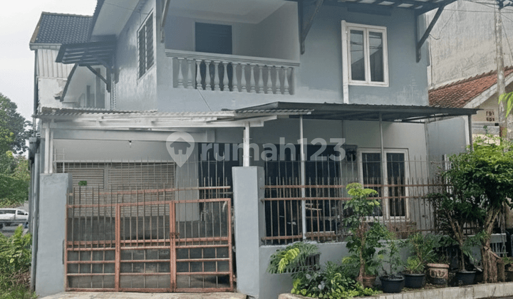 Suitable House for Office Residence on Jalan Seteran Semarang