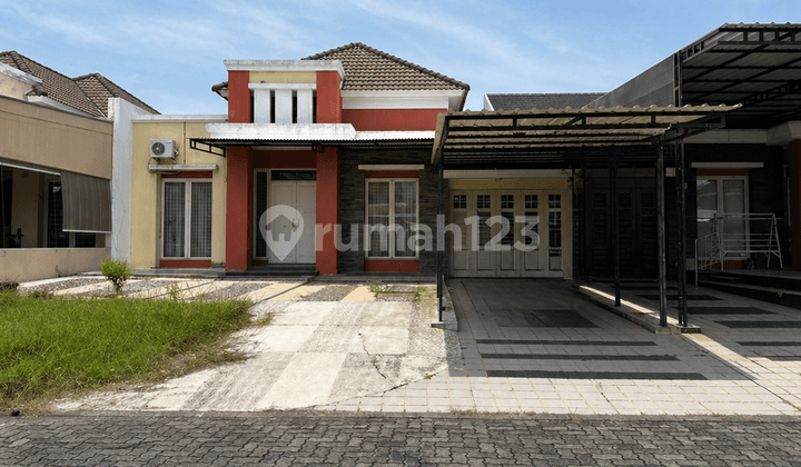 Rumah Luas Siap Pakai Taman Magnolia Graha Padma Semarang