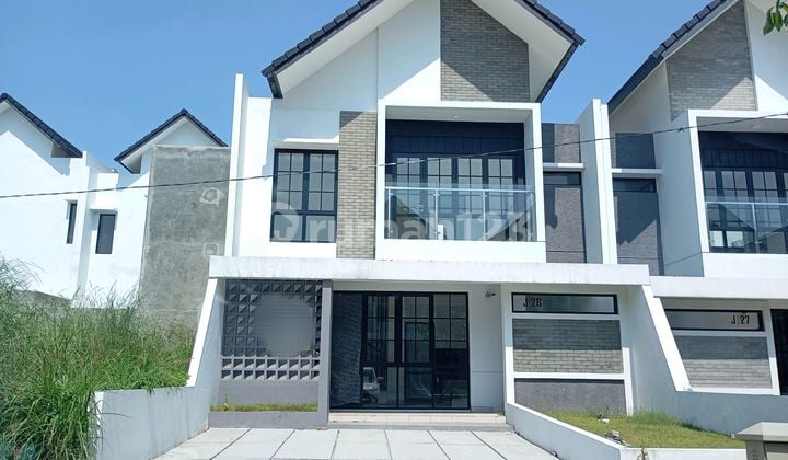 Nice New House The Miles Bsb City Semarang