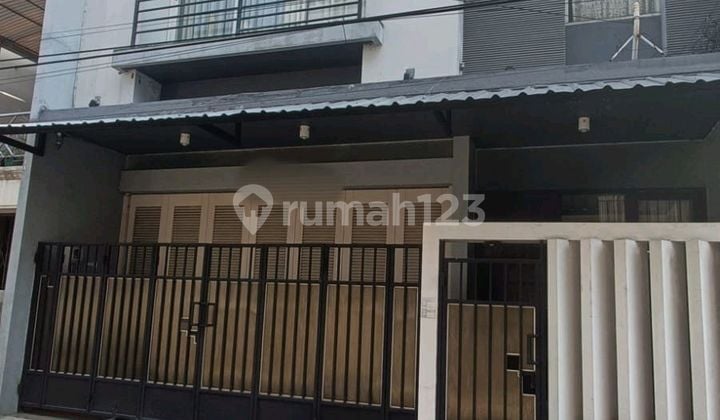 Rumah Bagus Siap Pakai Karangwulan Brumbungan Semarang