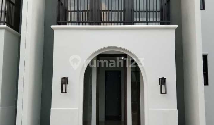 Rumah Bagus Red Terracotta Citra Grand Semarnag