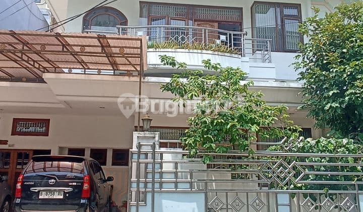 RUMAH TAMAN HARAPAN INDAH