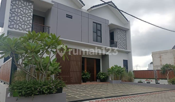 Dijual Rumah Mewah Dibandung Barat Dekat Lembang Kbb