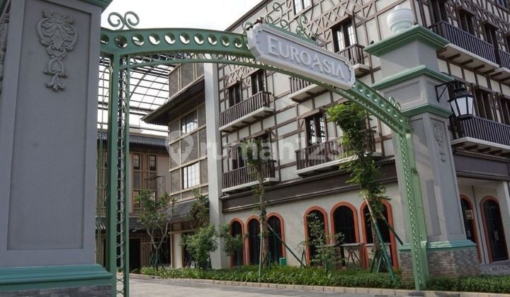 For Rent Euroasia Ruko PIK 2 4.5X10 For Rent Euroasia Ruko PIK 2 4.5X10