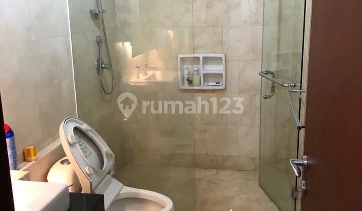 For Rent Royal Springhill Kemayoran Apartment