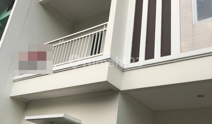 Rumah Siap Huni SHM 2 Lantai 3 KT Graha Raya Bintaro - 5 Menit Tol Parigi