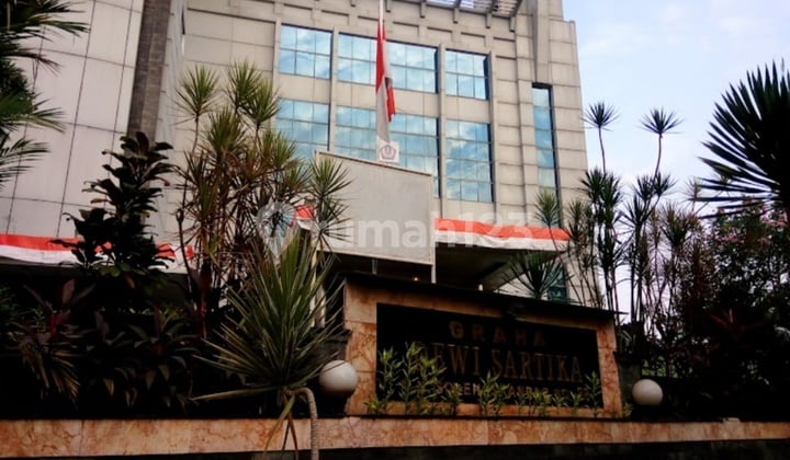 Gedung Komersial 4 Lantai 4.523 M² Siap Pakai di Kawasan Bisnis Bogor - Dekat Mall Yogya