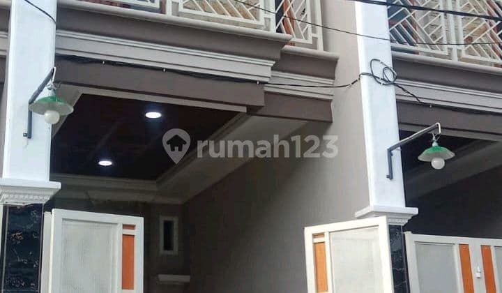 Rumah 2 Lantai Siap Huni Surabaya Utara SHM