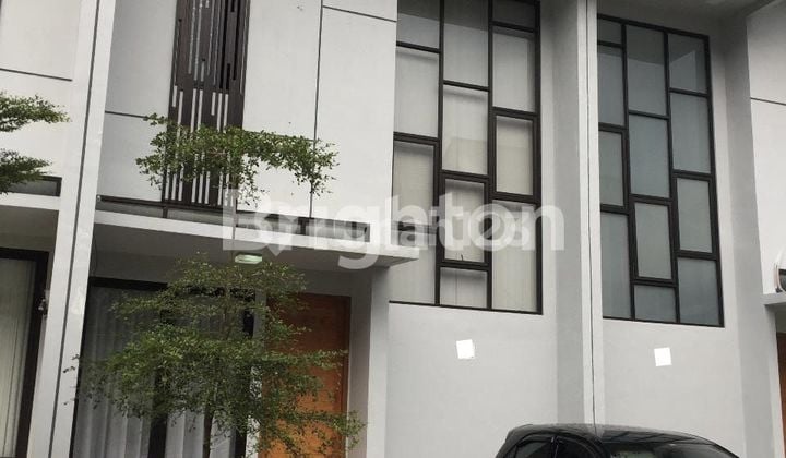 “Rumah Minimalis Modern, Lokasi Maksimal – Dekat MRT & Sekolah Unggulan!”