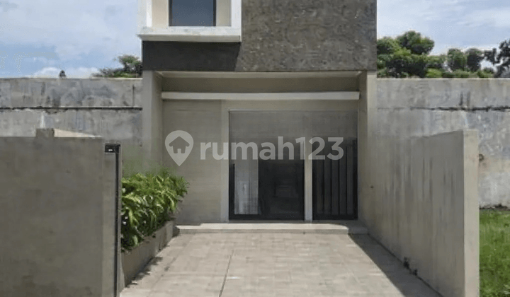 Rumah Modern di Park View Residence Kediri, LT 51M²