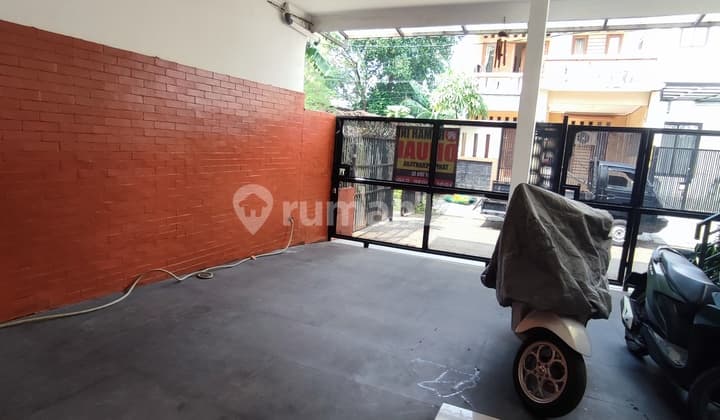 For Sale: House in Pondok Lestari Cledug Complex, Flood-Free