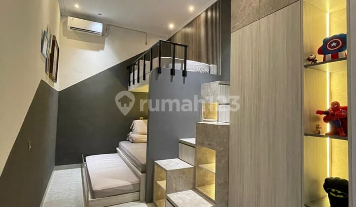 Jual Cepat, Rumah Rapih Semi Furnish Siap Huni Di Grogol, Nego