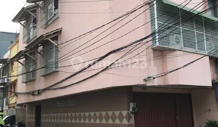 Dijual/Disewakan, Ruko Hoek Strategis 4Lt Cocok Untuk Usaha Di Pademangan