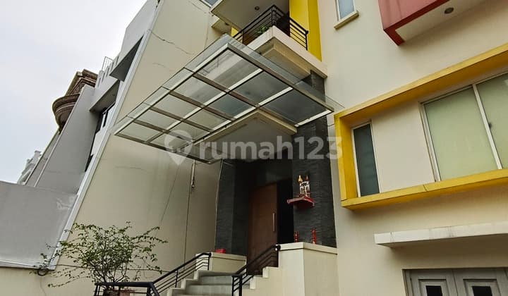 Rumah Minimalis Modern Di Pantai Indah Kapuk Dan Siap Huni