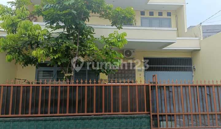 Rumah Petamburan Tanah Abang, Kondisi Masih Rapi Dan Siap Huni