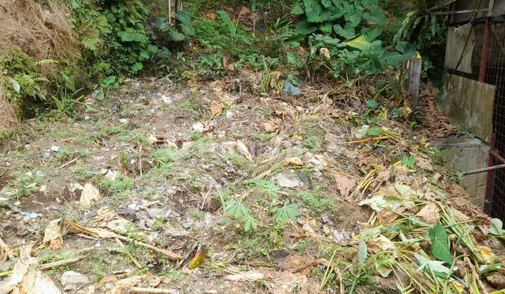 Dijual tanah di belakang toko bangunan TB. Wahana Maju