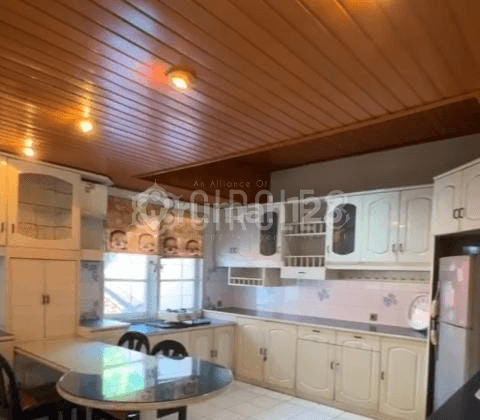 Rumah Strategis Pangeran Kornel di Sayap Dago, Bandung