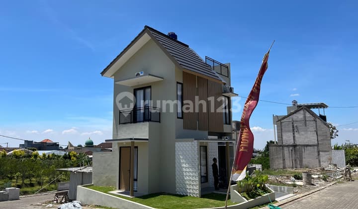 Beli Villa Batu Esklusif Bonus Rumah dan Kost