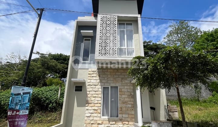 Dijual Villa Batu Esklusif View Pegunungan dan City Light