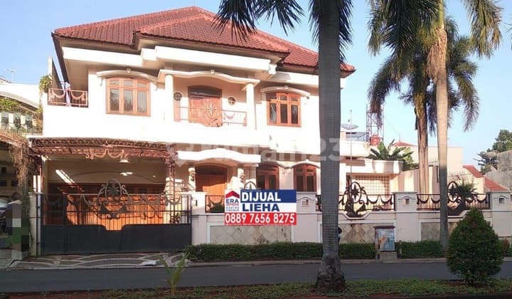 For Sale Luxurious 2-Story House On Boulevard Raffles Hill