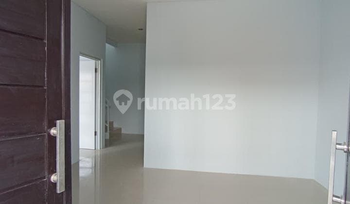 Rumah Minimalis One Gates di Kuta Selatan Semifurnish