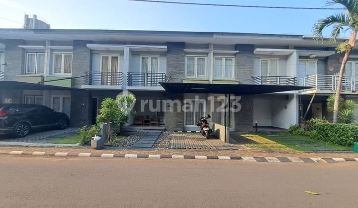 Rumah Dalam Perum Dekat Ambarukmo Plaza, Caturtunggal, Depok, Sleman.