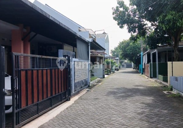 Rumah Tinggal Dalam Perum Permata Hijau - Gamping Sleman