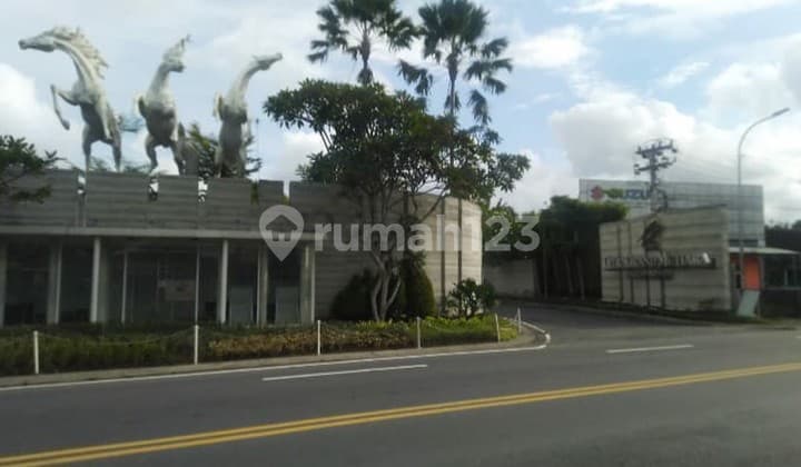 Rumah Tinggal Minimalis Dalam Perum Citra Grand Mutiara Balecatur Sleman