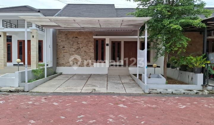 Rumah Tinggal dalam Perumahan Lokasi Strategis di Sewon Bantul.