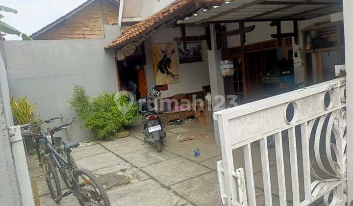Dijual Rumah Induk + Rumah Kost Aktif Lokasi Strategis di Umbulharjo, Yogyakarta