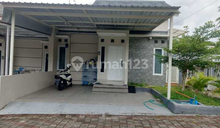 Rumah Cantik Minimalis Dalam Perum di Villa Argomulyo Sedayu Bantul