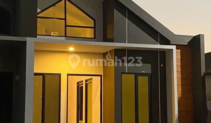 Rumah Mewah 1 Lantai Lingkungan Asri Bebas Banjir Dekat Akses Tol