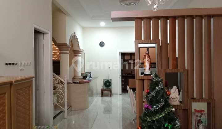 Price Drop, Neat and Ready-to-Occupy House in Sunter Kirana