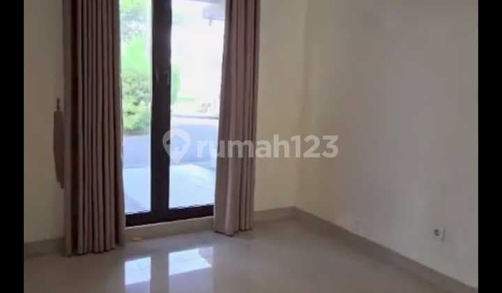 Disewakan Rumah Bagus Jgc (Jakarta Garden City)
